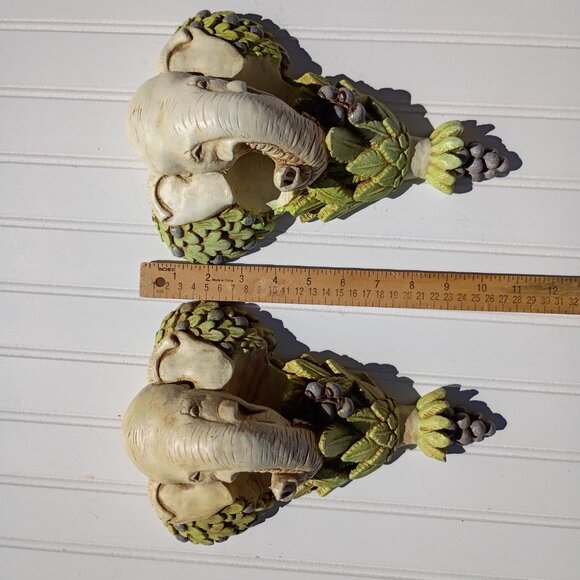Vintage Pair of Elephant Brackets Drapery Sconce Corbels Chalkware MCM Wall Art - Picture 10 of 14